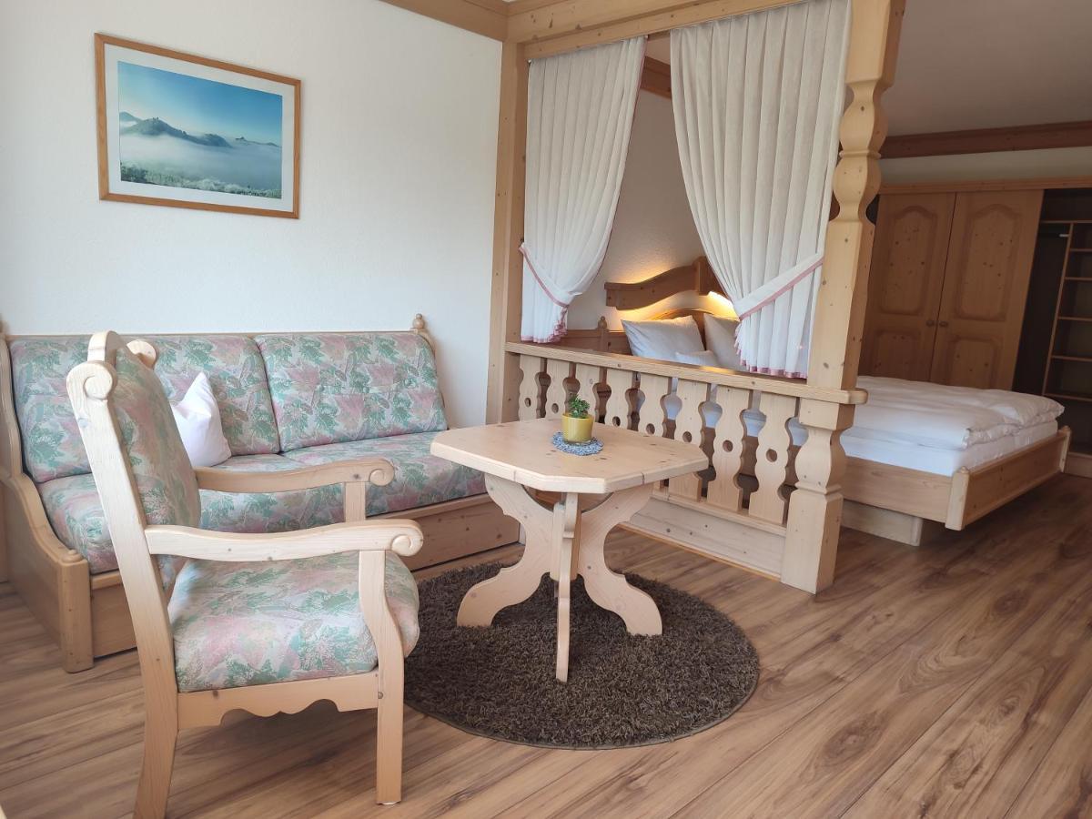 Hotel Dernbachtal Eksteriør bilde